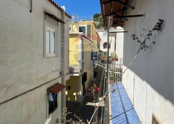 Balcone - Casa semi indipendente via Dottor Venanzio Marone, Lacco Ameno - foto 59