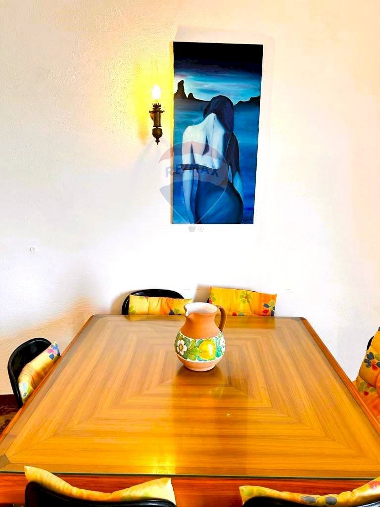 Sala da pranzo - Villa Lacco Ameno - foto 1