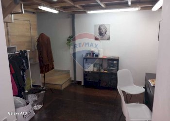 Dispensa di stoccaggio - Locale Commerciale Via V. Emanuele III
 
3, Casalnuovo di Napoli - foto 3