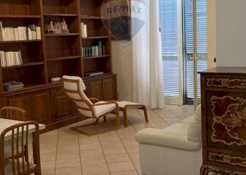 Soggiorno - Appartamento Via Mercato Vecchio
 
85, Somma Vesuviana - foto 4