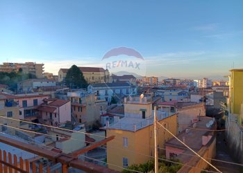 Edificio all\'aperto - Quadrilocale via Casa Baiano
 
32, Marano di Napoli - foto 14