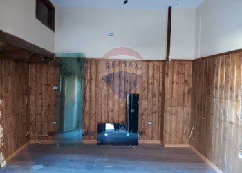 Stanza vuota - Locale Commerciale via Casa Baiano
 
32, Marano di Napoli - foto 3