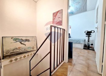 Camera / camera da letto - Appartamento Via Carbonara
 
33, Napoli - foto 25