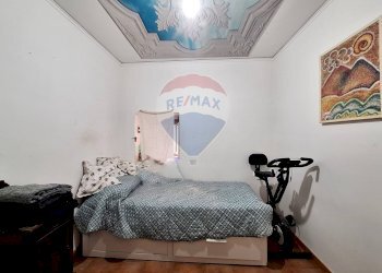 Camera / camera da letto - Appartamento Via Carbonara
 
33, Napoli - foto 27