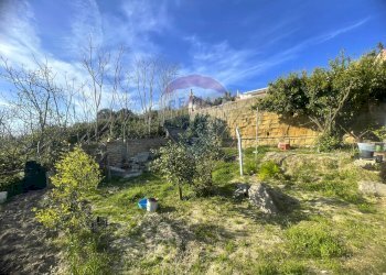 Giardino - Casa indipendente Via Traversa Campanova, Pozzuoli - foto 23