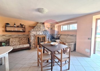 Sala da pranzo - Trilocale via Ponte Annibale
 
2, Capua - foto 4