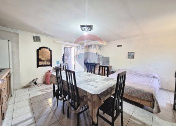 Sala da pranzo - Trilocale via Ponte Annibale
 
2, Capua - foto 5