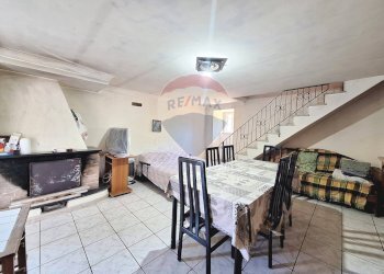 Sala da pranzo - Trilocale via Ponte Annibale
 
2, Capua - foto 6