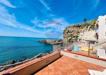 Vista dell\'acqua - Appartamento via Giovanni Mazzella, Forio - foto 10