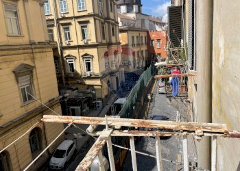 Edificio all\'aperto - Trilocale Napoli - foto 6