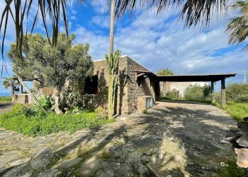 Foto 27 - Villa Via Zubebi
 
13, Pantelleria - foto 27