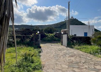 Foto 34 - Villa Via Zubebi
 
13, Pantelleria - foto 34