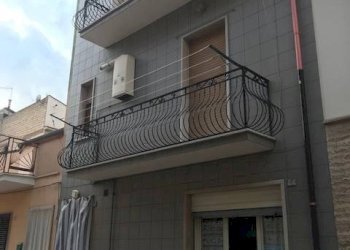 Foto 1 - Casa indipendente Via Ottavio Cataluddi
 
44, San Nicandro Garganico - foto 1