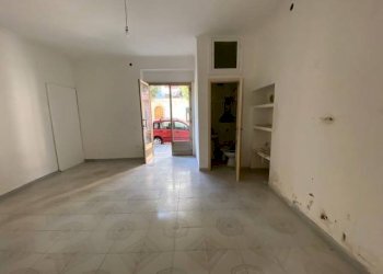 Foto 4 - Locale Commerciale Viale Vittorio Veneto
55, San Nicandro Garganico - foto 4