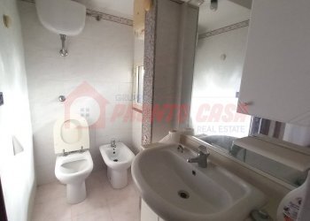 Foto 8 - Stabile - Palazzo Via Ventrella
 
60, Ischitella - foto 8