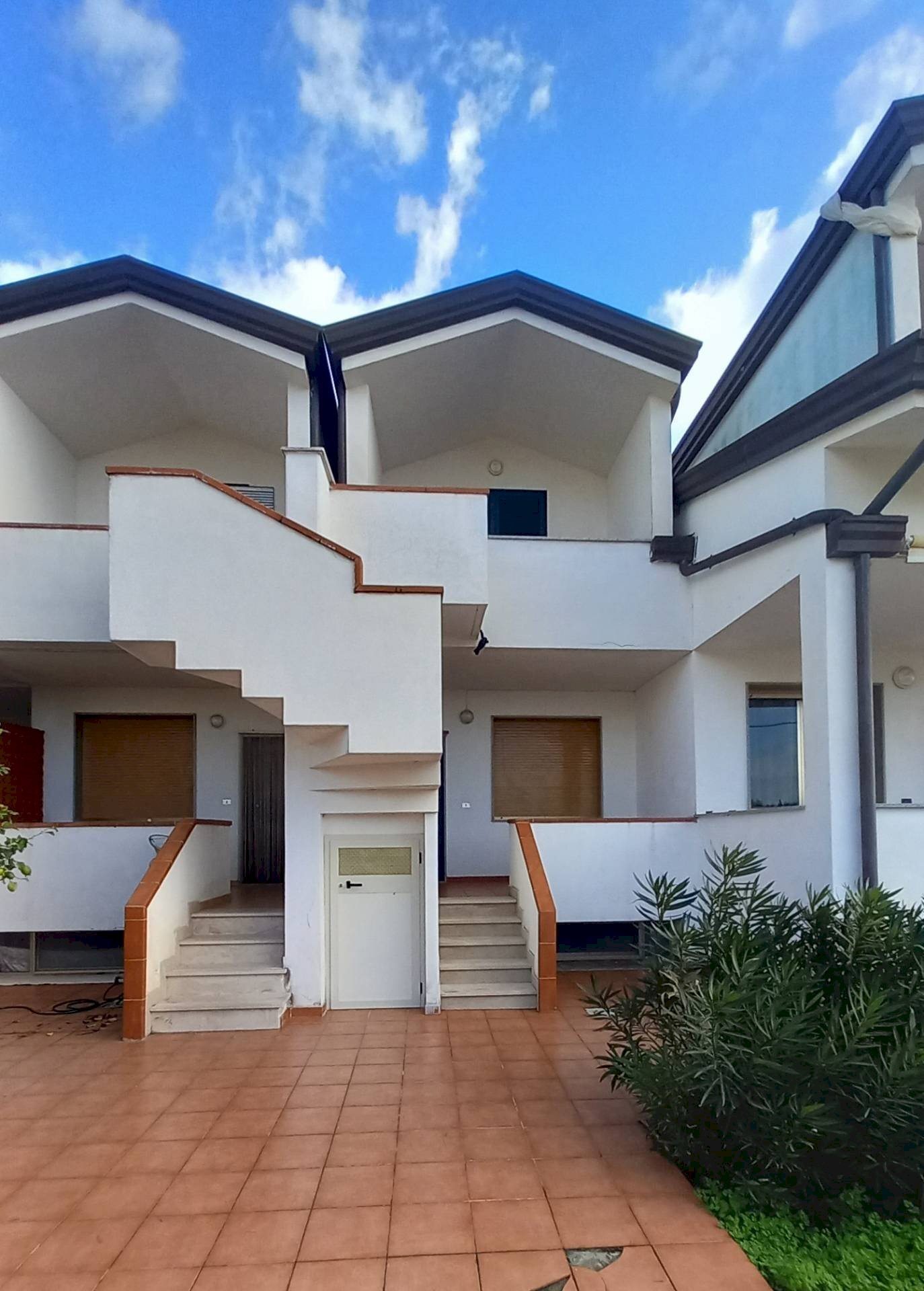 Foto 3 - Stable - Palace Località ISOLA VARANO
 
snc, Ischitella - photo 3