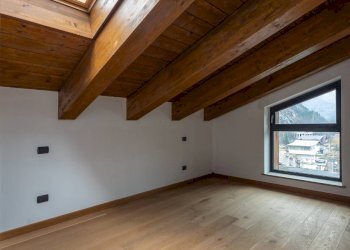 Foto 44 - Trilocale Strada Larzey
 
27, Courmayeur - foto 43