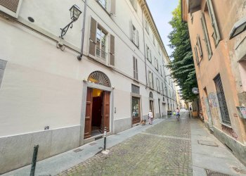 Foto 1 - Trilocale Via Bellezia
 
14, Torino - foto 1