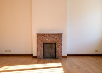 salone - Villa strada Val San Martino Superiore
 
285, Torino - foto 15