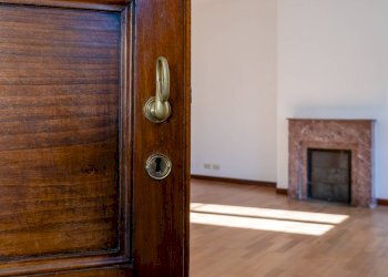 salone - Villa strada Val San Martino Superiore
 
285, Torino - foto 12