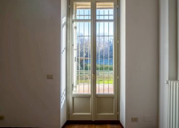 particolare serramento - Villa strada Val San Martino Superiore
 
285, Torino - foto 27