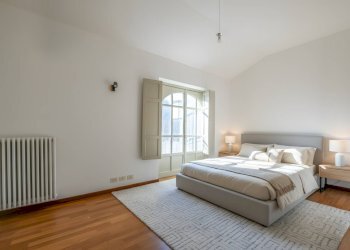 camera matrimoniale - Villa strada Val San Martino Superiore
 
285, Torino - foto 33