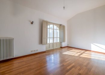 camera - Villa strada Val San Martino Superiore
 
285, Torino - foto 36