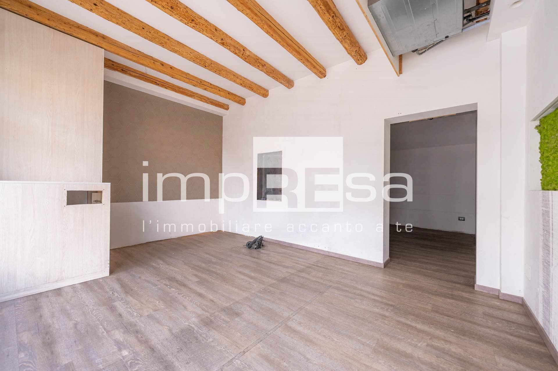 Foto 2 - Negozio via Bertolini
 
25, Montebelluna - foto 2