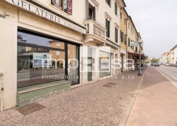 Foto 15 - Negozio via Bertolini
 
25, Montebelluna - foto 15