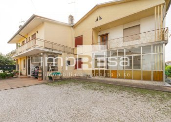 Foto 1 - Casa semi indipendente Via 2 Giugno
 
12, Trevignano - foto 1