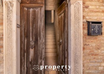 Foto 2 - Casa indipendente Corso Vittorio Emanuele
 
157, Ripatransone - foto 2