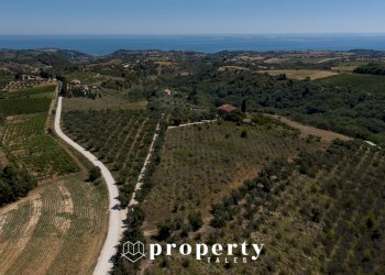 Foto 1 - Rustico Contrada Quercia ferrrata, Ripatransone - foto 1