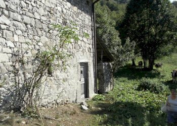 Foto 3 - Rustico Gerosa Loc. Feniletti/Casello di Bura, Val Brembilla - foto 3