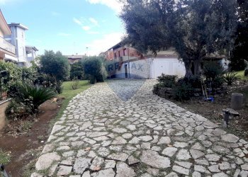 Giardino - Villa via sant' angelo, Cerveteri - foto 2