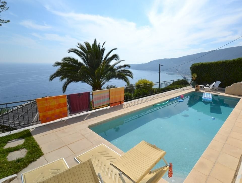 Ospedaletti Villa in Vendita Vista Mare, comprare villa a ospedaletti vista mare - Villa Ospedaletti - photo 1