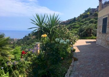 Bordighera Villa vista mare  in Vendita - Villa Bordighera - foto 1