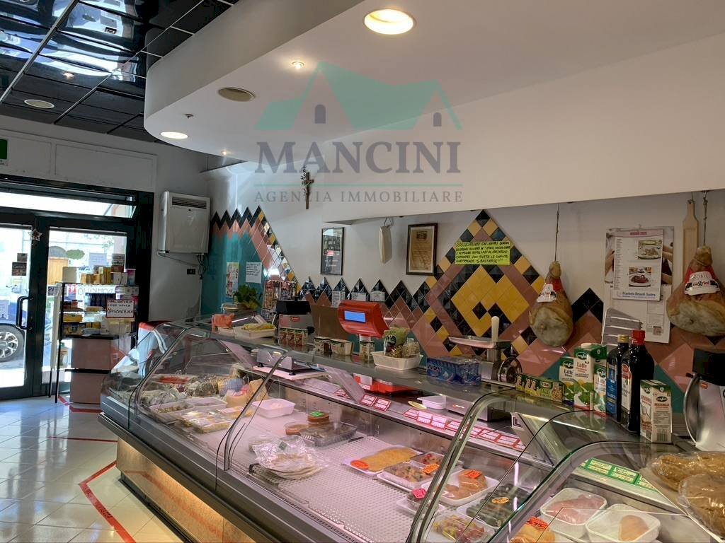 Foto 1 - Commercial Activity lavoro
 
90, Jesi - photo 1