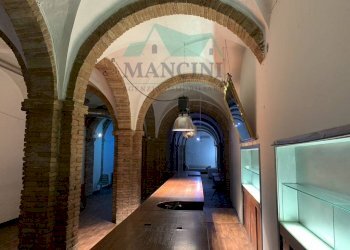 Foto 10 - Commercial Premises MURA OCCIDENTALI
 
66, Jesi - photo 10