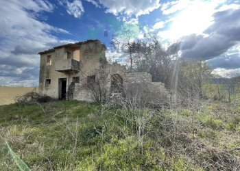 Foto 1 - Rustic CASTELLETTA
 
148, Cingoli - photo 1