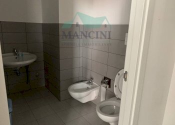 Foto 11 - Commercial Premises DON MINZONI
 
30, Jesi - photo 11