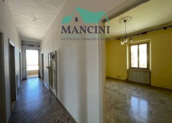 Foto 2 - Quadrilocale VIA CESARE BATTISTI
 
69, Cupramontana - foto 2