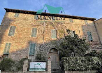 Foto 1 - Casa indipendente PIAZZA G. BATTISTA PERGOLESI
 
2, Jesi - foto 1