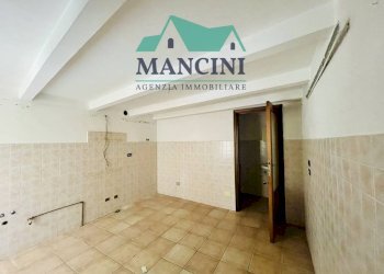 Foto 2 - Casa indipendente VIA DELLE VIOLE
 
4, Jesi - foto 2