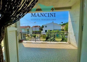 Foto 3 - Casa indipendente FRATELLI CERVI
 
3, Monte Roberto - foto 3