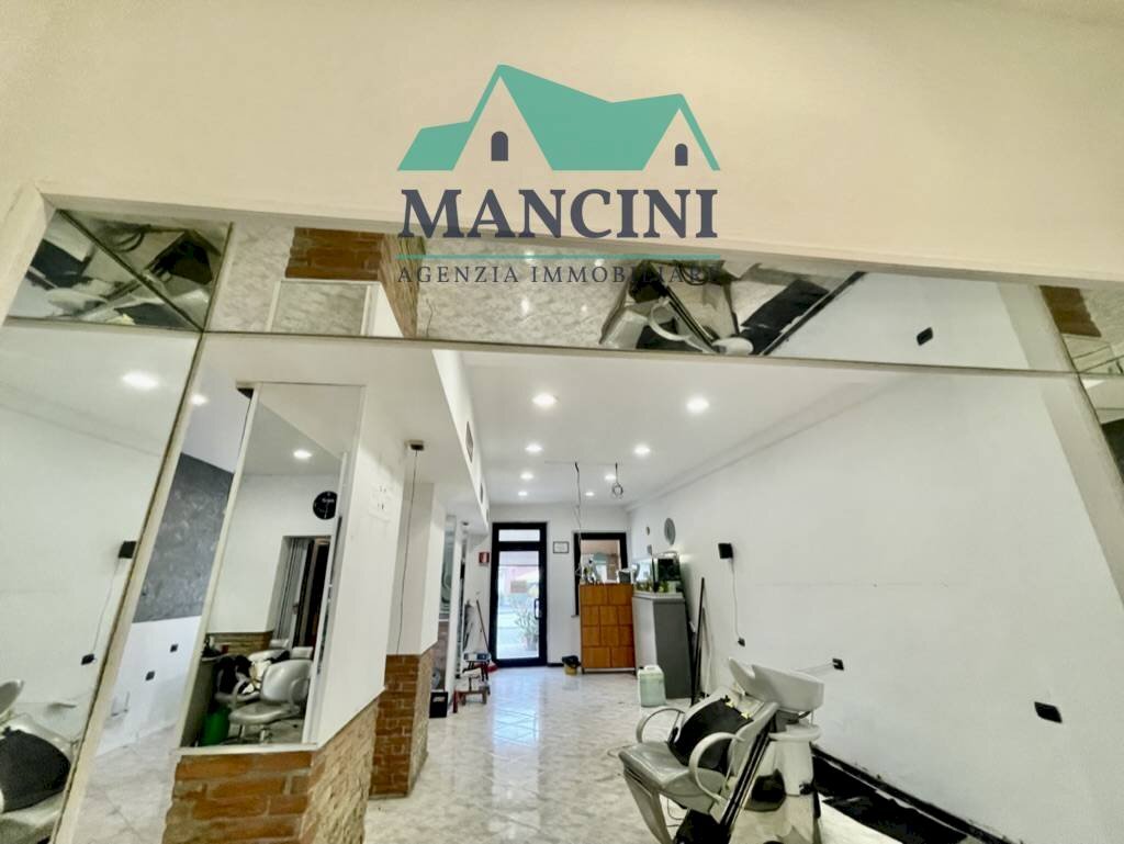 Foto 2 - Shop VIA GIUSEPPE GARIBALDI
 
20, Jesi - photo 2