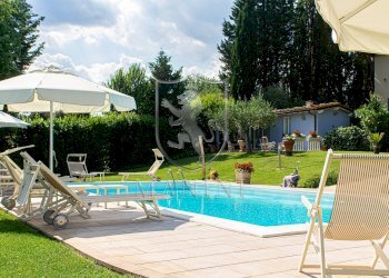 \nFoto 18\n - Rustic figline incisa
 
11, Figline e Incisa Valdarno - photo 18