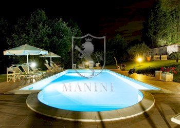 \nFoto 24\n - Rustic figline incisa
 
11, Figline e Incisa Valdarno - photo 24