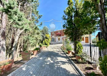 \nFoto 1\n - Villa loc.Salvanelli
 
10, Torrita di Siena - foto 1