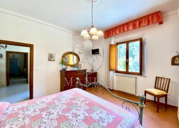 \nFoto 12\n - Villa loc.Salvanelli
 
10, Torrita di Siena - foto 12