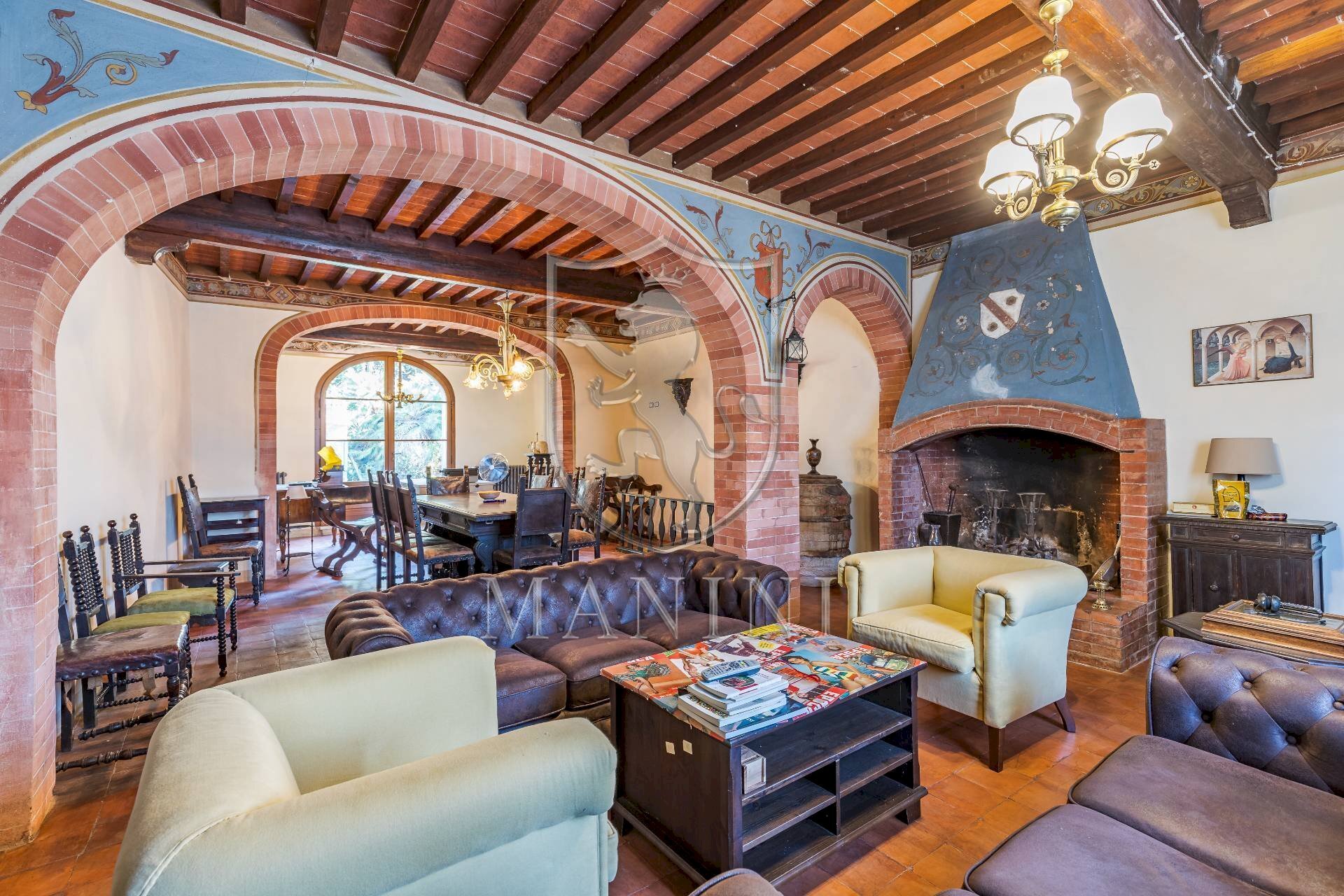 Typical living room with fireplace - Rustico Via della Vittoria
 
22, Castiglione del Lago - foto 2